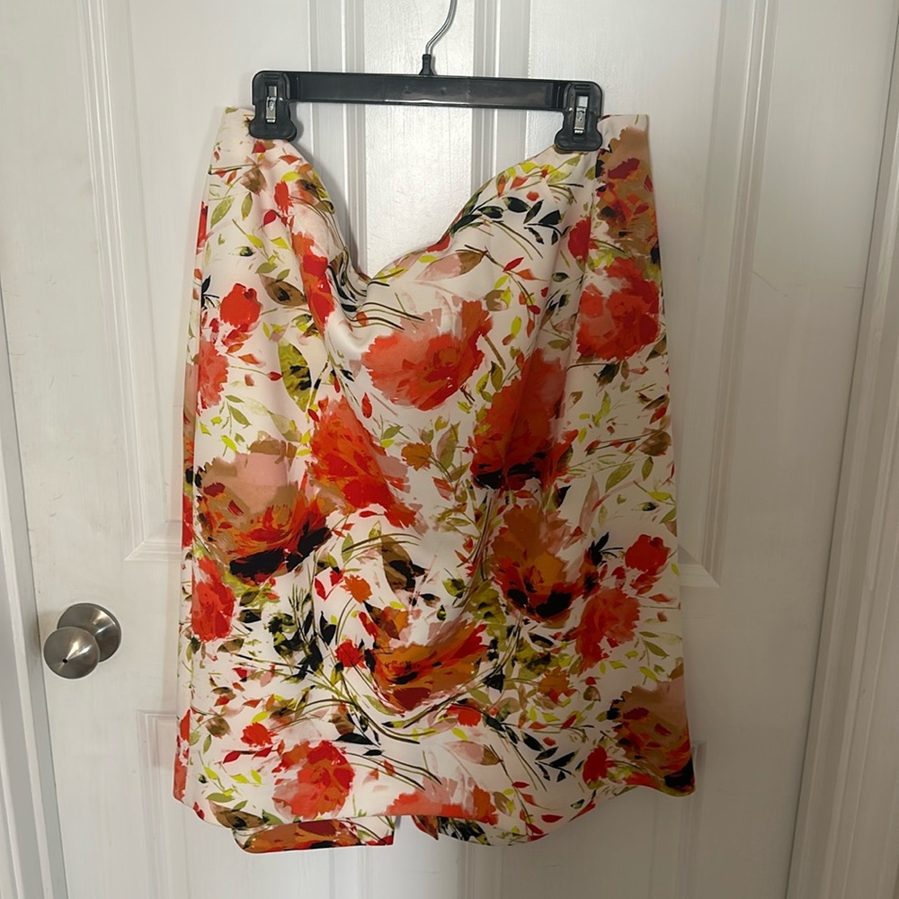Orange multi print skirt
Great colors